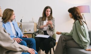 Descubre las constelaciones familiares y su origen