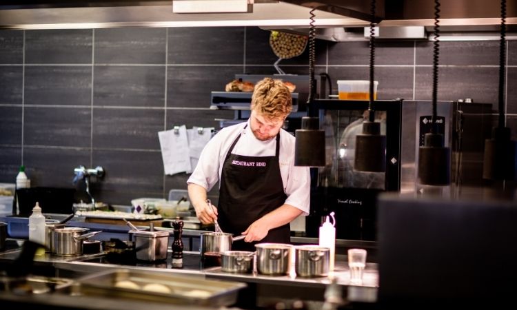 Tipos de utensílios de cozinha